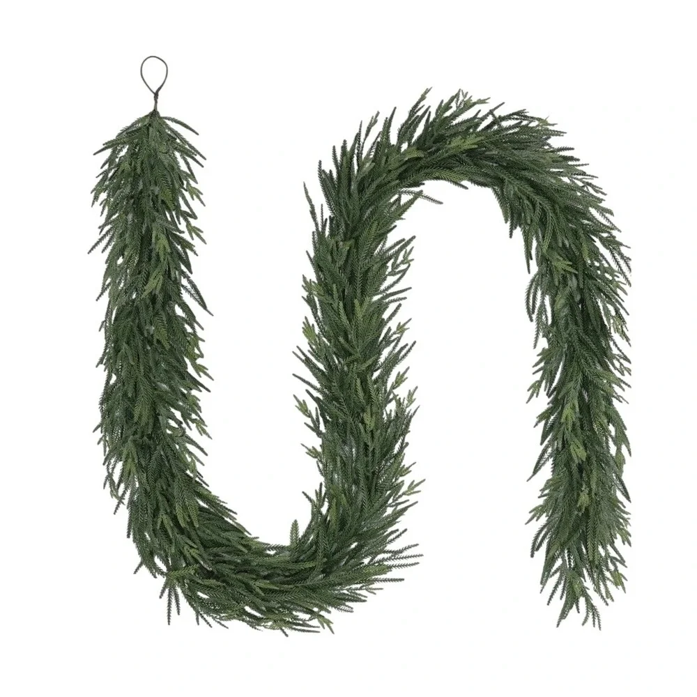 My Texas House 9ft Natural Feel Norfolk Christmas Garland Green